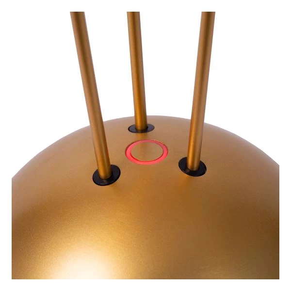 Lucide RENEE - Lámpara de mesa Recargable Dentro/Fuera - Batería/acumulador - Ø 12,3 cm - LED Dim to warm - 1x2,2W 2700K/3000K - IP54 - Con estación de carga inalámbrica - Oro mate / Latón - detalle 4